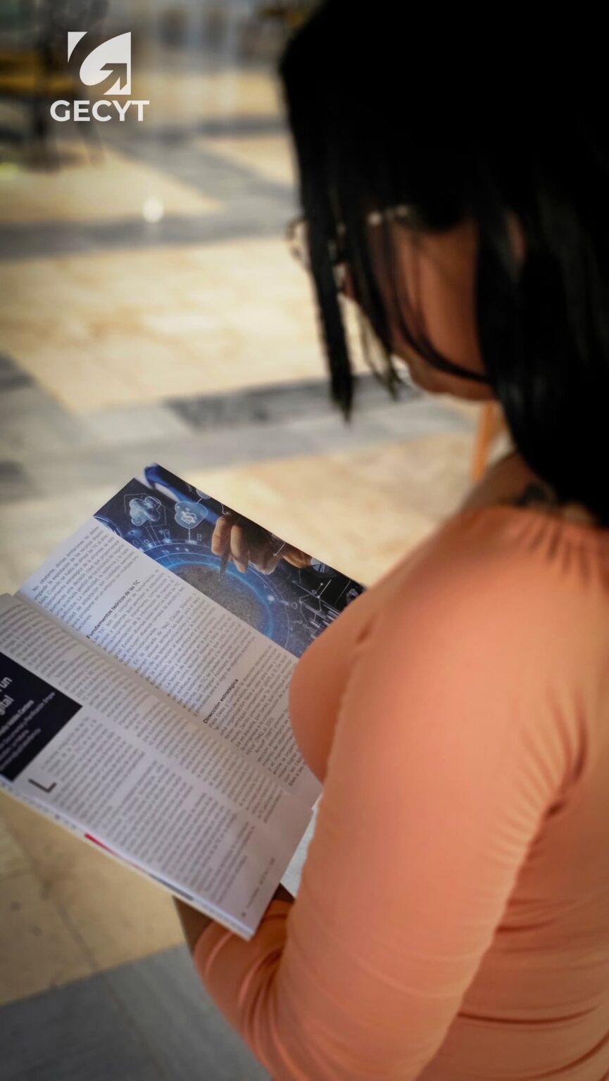 Participantes en el evento INTERGEST Matanzas 2025